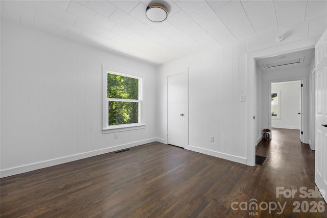 445 Oakwood Avenue, Mooresville, NC 28115