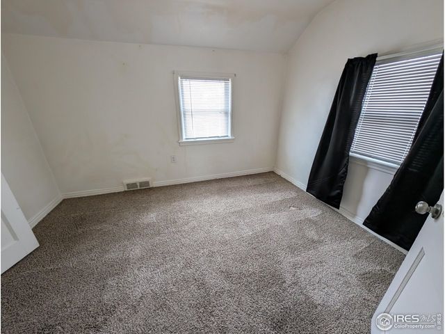 525 Jackson St, Sterling, CO 80751