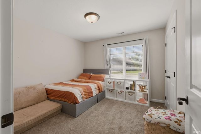 15296 Leo Creek Boulevard, Leo, IN 46765