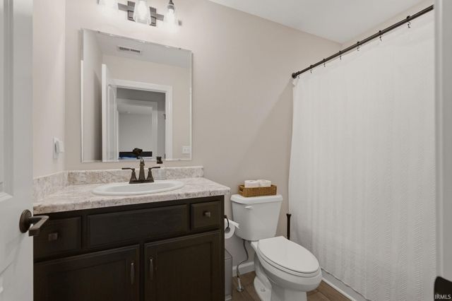 15296 Leo Creek Boulevard, Leo, IN 46765
