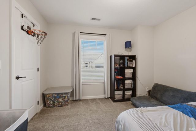 15296 Leo Creek Boulevard, Leo, IN 46765