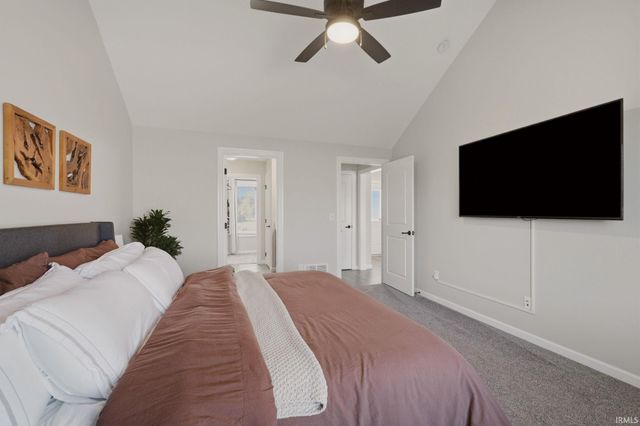 15296 Leo Creek Boulevard, Leo, IN 46765