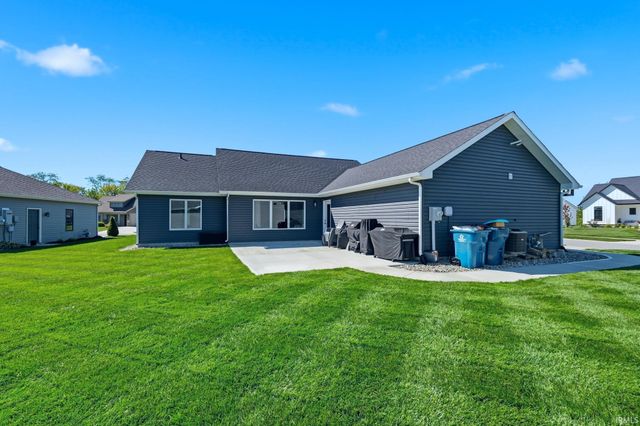 15296 Leo Creek Boulevard, Leo, IN 46765