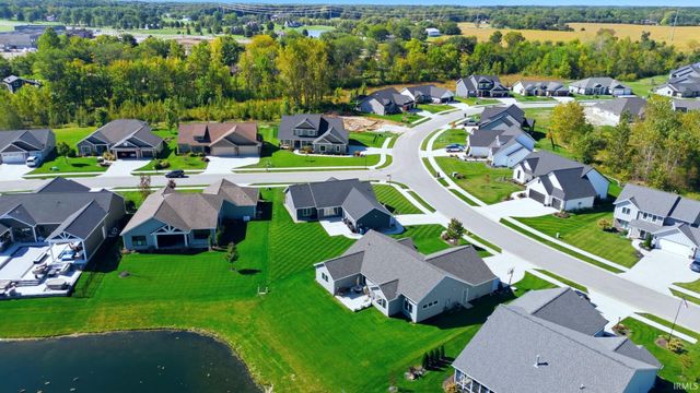 15296 Leo Creek Boulevard, Leo, IN 46765