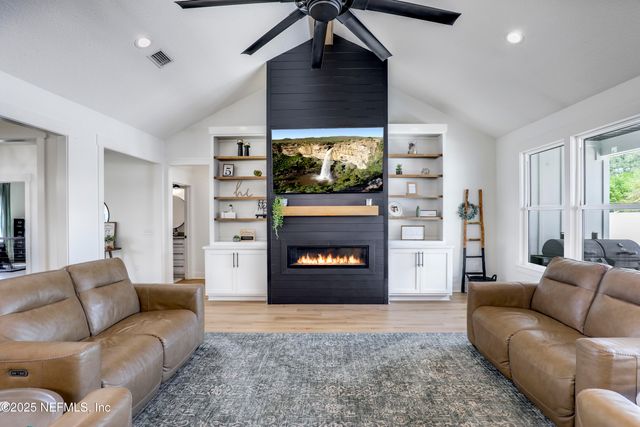 37646 SOLI DEO GLORIA Way, Hilliard, FL 32046