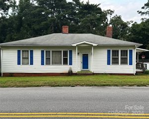 7527 US Highway 52 Highway, Morven, NC 28119