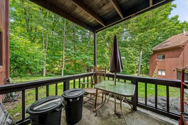 6 Sunrise Dr 3, Vernon Twp., NJ 07462
