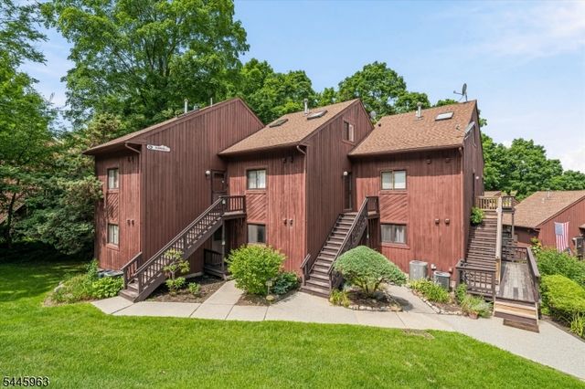 6 Sunrise Dr 3, Vernon Twp., NJ 07462