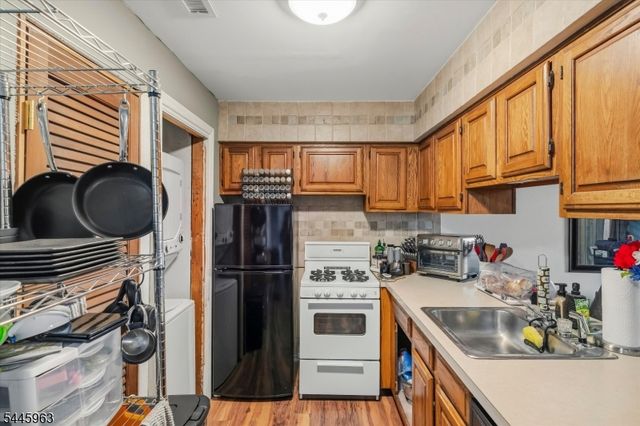 6 Sunrise Dr 3, Vernon Twp., NJ 07462