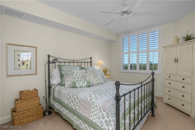 7225 Pelican Bay BLVD 402, Naples, FL 34108