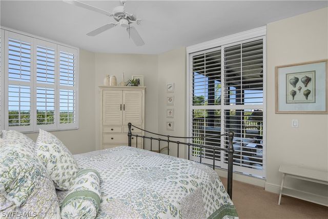 7225 Pelican Bay BLVD 402, Naples, FL 34108