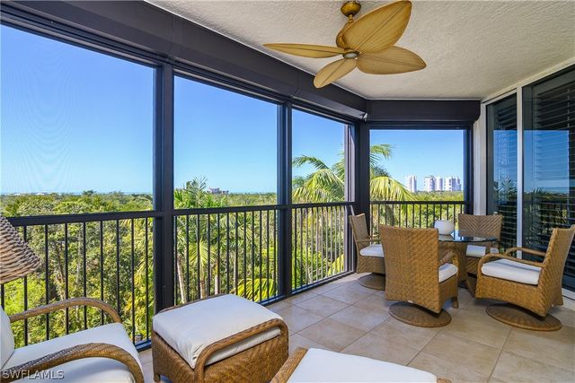 7225 Pelican Bay BLVD 402, Naples, FL 34108