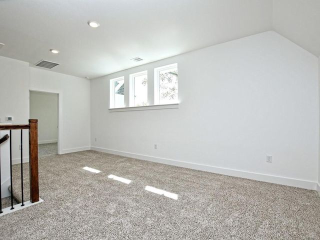402 Zennia ST, Austin, TX 78751