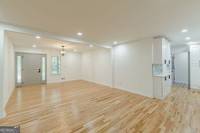 3552 Springrun Drive, Decatur, GA 30032