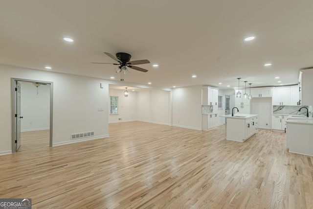 3552 Springrun Drive, Decatur, GA 30032