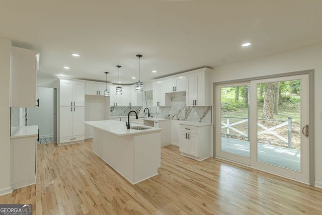 3552 Springrun Drive, Decatur, GA 30032