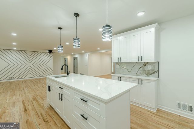 3552 Springrun Drive, Decatur, GA 30032