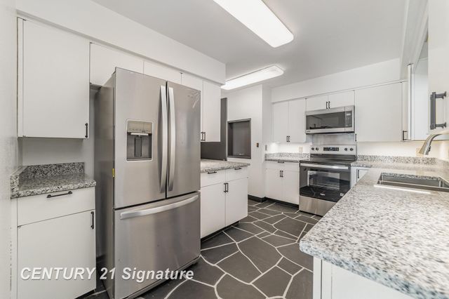 10363 Lakewood Drive, Swan Creek Twp, MI 48609