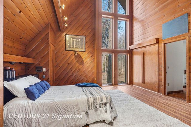 10363 Lakewood Drive, Swan Creek Twp, MI 48609