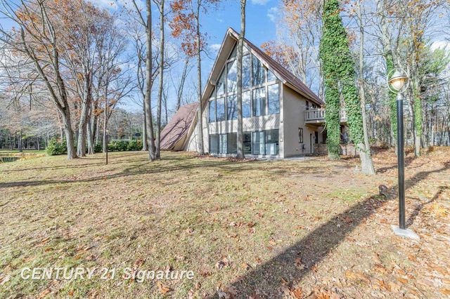 10363 Lakewood Drive, Swan Creek Twp, MI 48609