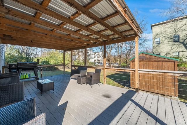 1544 S Duncan Avenue, Fayetteville, AR 72701