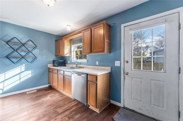 1544 S Duncan Avenue, Fayetteville, AR 72701