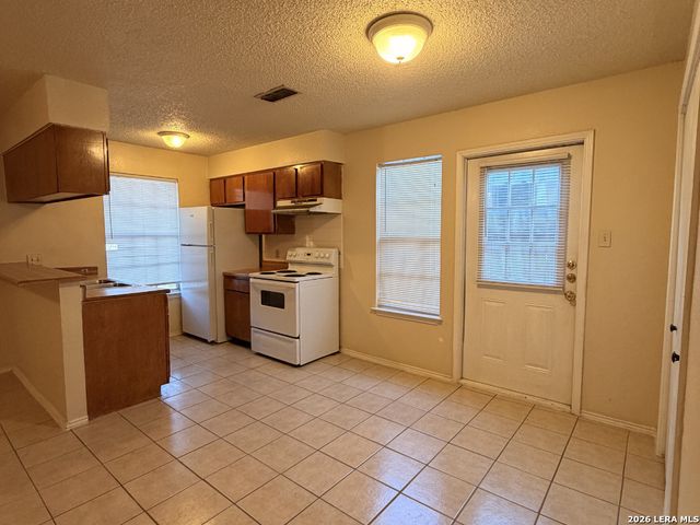 808 W Olmos, San Antonio, TX 78212