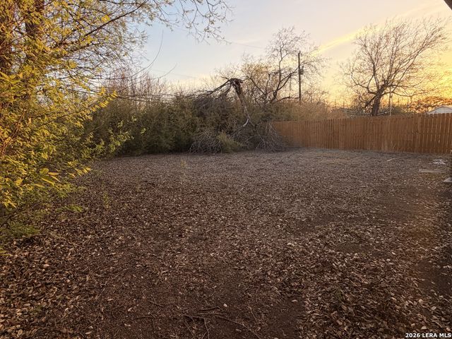 808 W Olmos, San Antonio, TX 78212