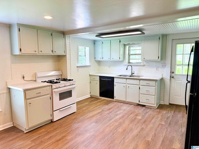 9063 BUSH AVENUE, Leeds, AL 35094