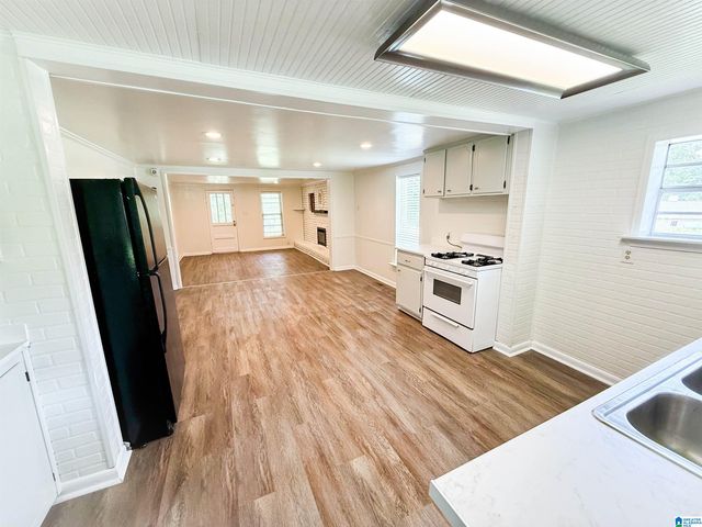 9063 BUSH AVENUE, Leeds, AL 35094