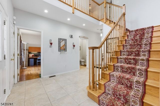 66 Gates Rd, Franklin Twp., NJ 08873