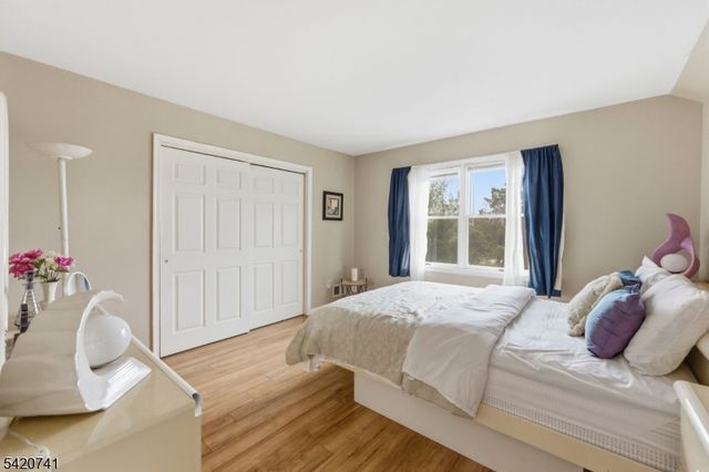 66 Gates Rd, Franklin Twp., NJ 08873