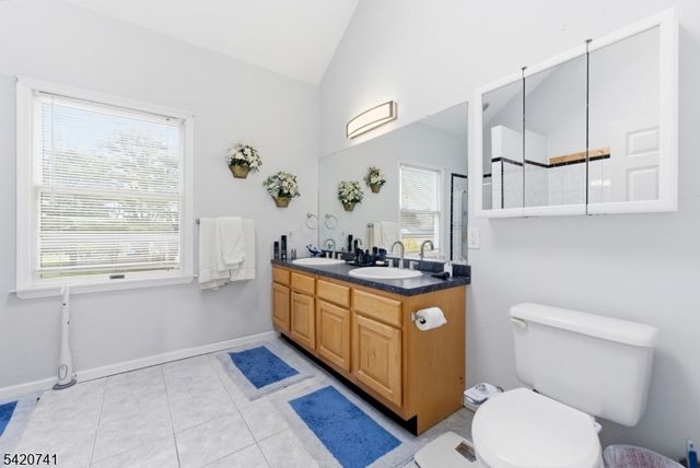 66 Gates Rd, Franklin Twp., NJ 08873