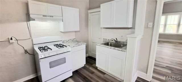 5516 S Grand Boulevard, St Louis, MO 63111