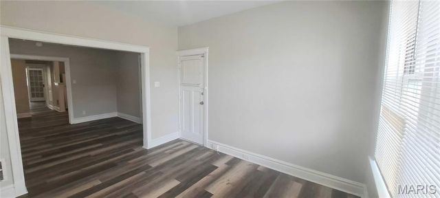 5516 S Grand Boulevard, St Louis, MO 63111