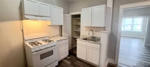 5516 S Grand Boulevard, St Louis, MO 63111