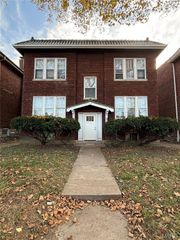 5516 S Grand Boulevard, St Louis, MO 63111