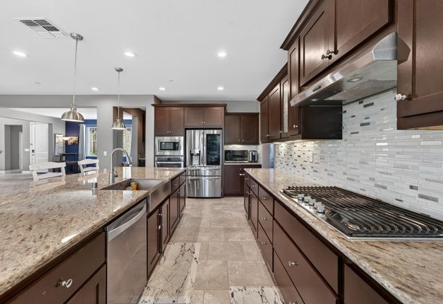 4340 Majestic Prince Way, Roseville, CA 95747