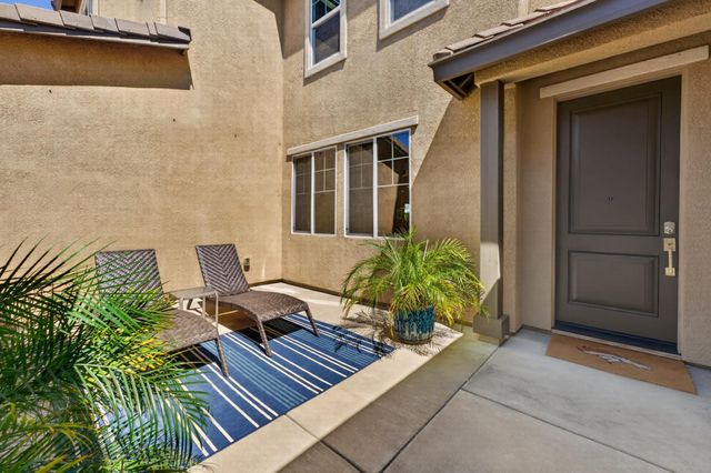 4340 Majestic Prince Way, Roseville, CA 95747