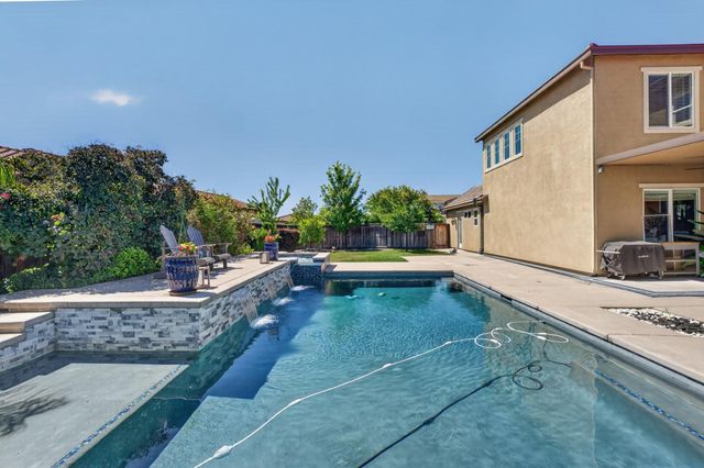 4340 Majestic Prince Way, Roseville, CA 95747