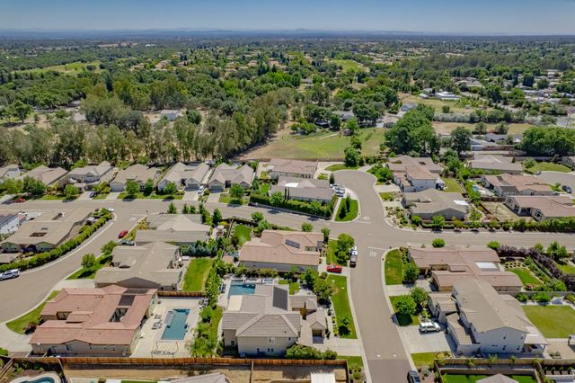 4340 Majestic Prince Way, Roseville, CA 95747