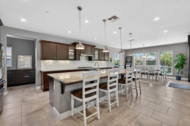4340 Majestic Prince Way, Roseville, CA 95747