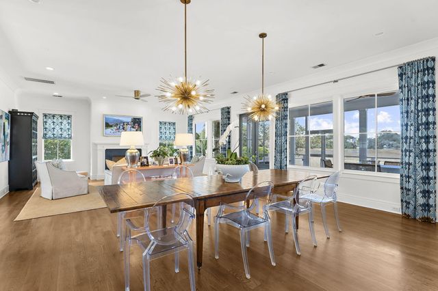 1064 N Shem Drive, Mount Pleasant, SC 29464