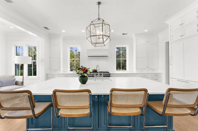 1064 N Shem Drive, Mount Pleasant, SC 29464