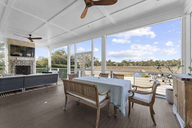 1064 N Shem Drive, Mount Pleasant, SC 29464