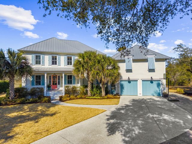 1064 N Shem Drive, Mount Pleasant, SC 29464
