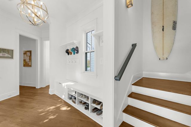 1064 N Shem Drive, Mount Pleasant, SC 29464