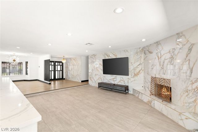 2840 Duneville Street, Las Vegas, NV 89146