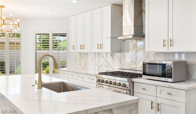 2840 Duneville Street, Las Vegas, NV 89146