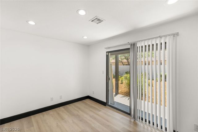 2840 Duneville Street, Las Vegas, NV 89146